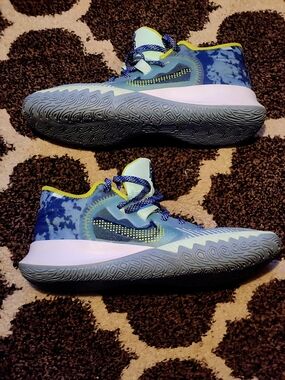 Nike Kids Blue Sneakers with Lime Trim